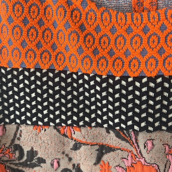 Textured Anthropologie tank - Picture 3 of 3